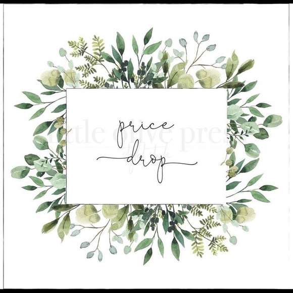 EVERYTHING HAS TO GO SEND ME A reasonable OFFER AND PLEASE SHARE MY CLOSET 💟☮️ - Picture 3 of 3